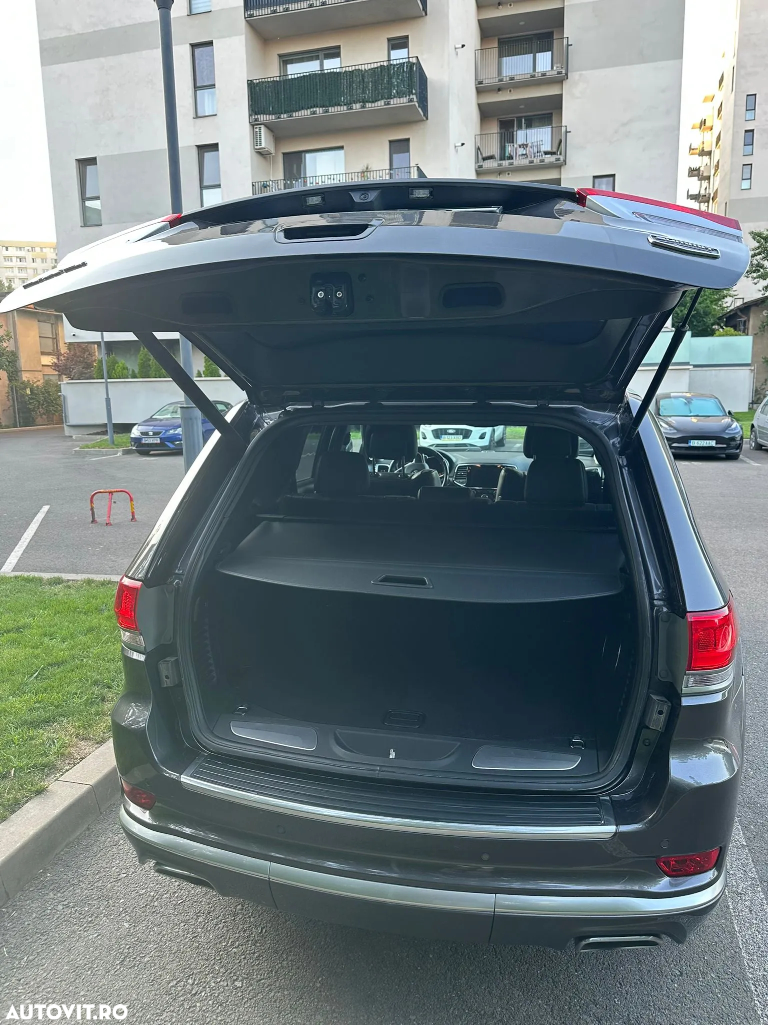 Jeep Grand Cherokee 3.0 TD AT Summit - 11