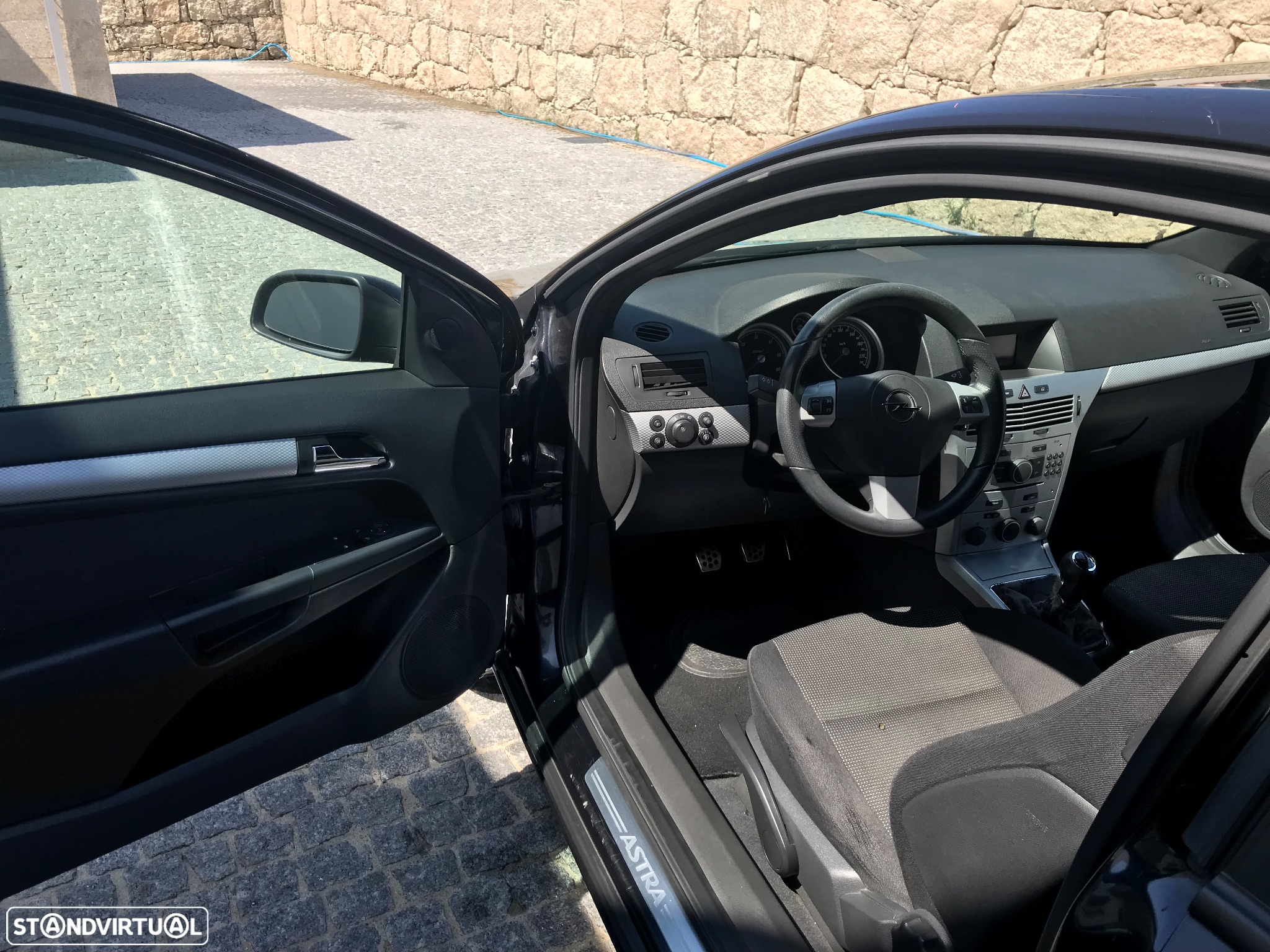 Opel Astra GTC 1.7 CDTi - 7