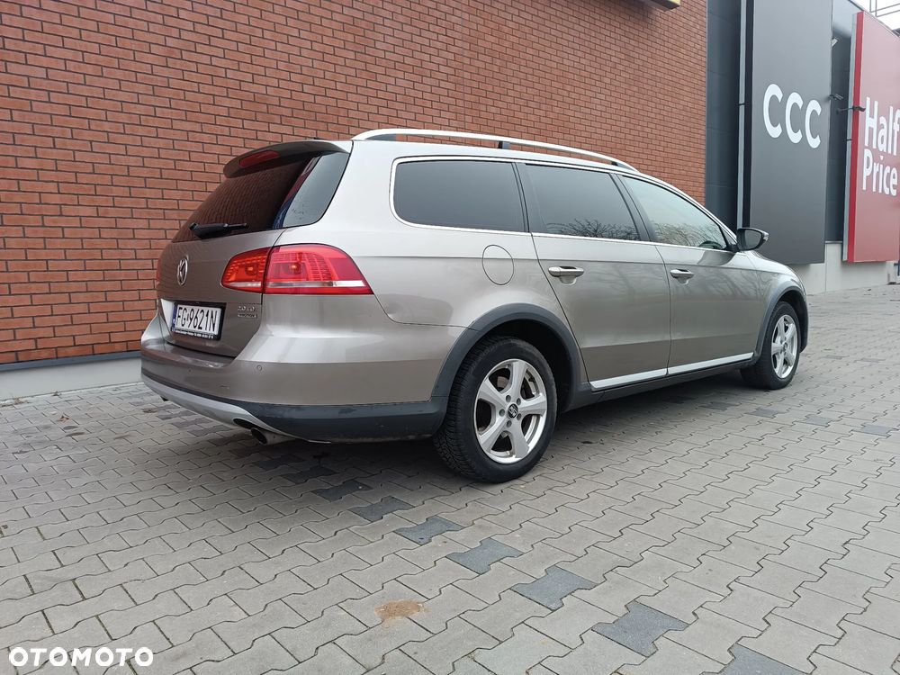 Volkswagen Passat - 5