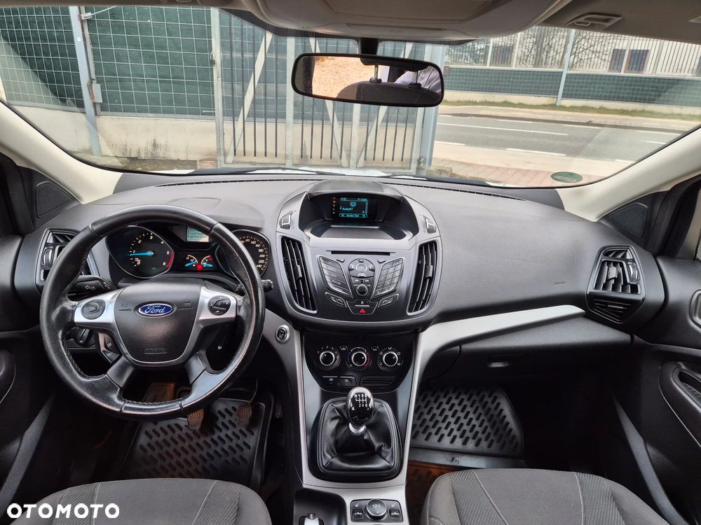 Ford Kuga 2.0 TDCi 2x4 Individual - 8