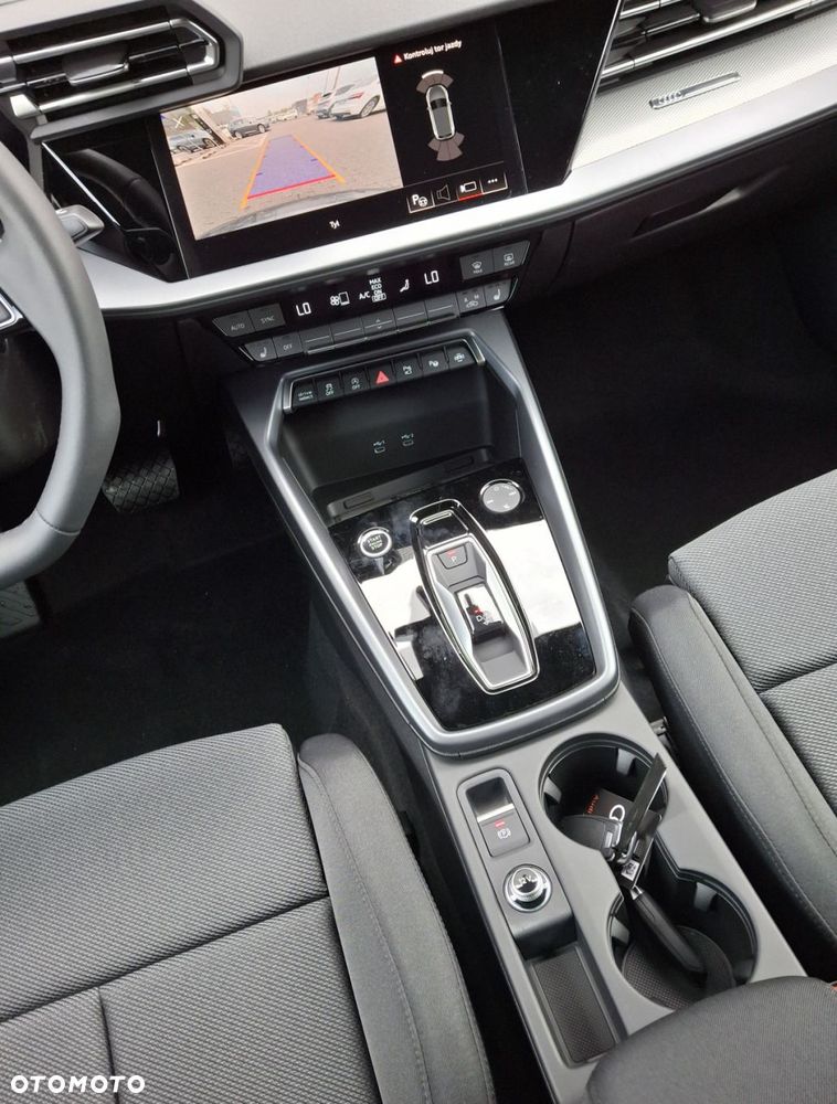 Audi A3 Sportback - 21