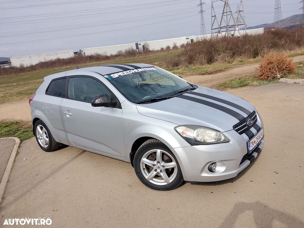 Kia Pro Ceed 1.6 CRDi EX - 1