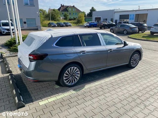 Skoda Superb 2.0 TDI SCR 4x4 L&K DSG - 3