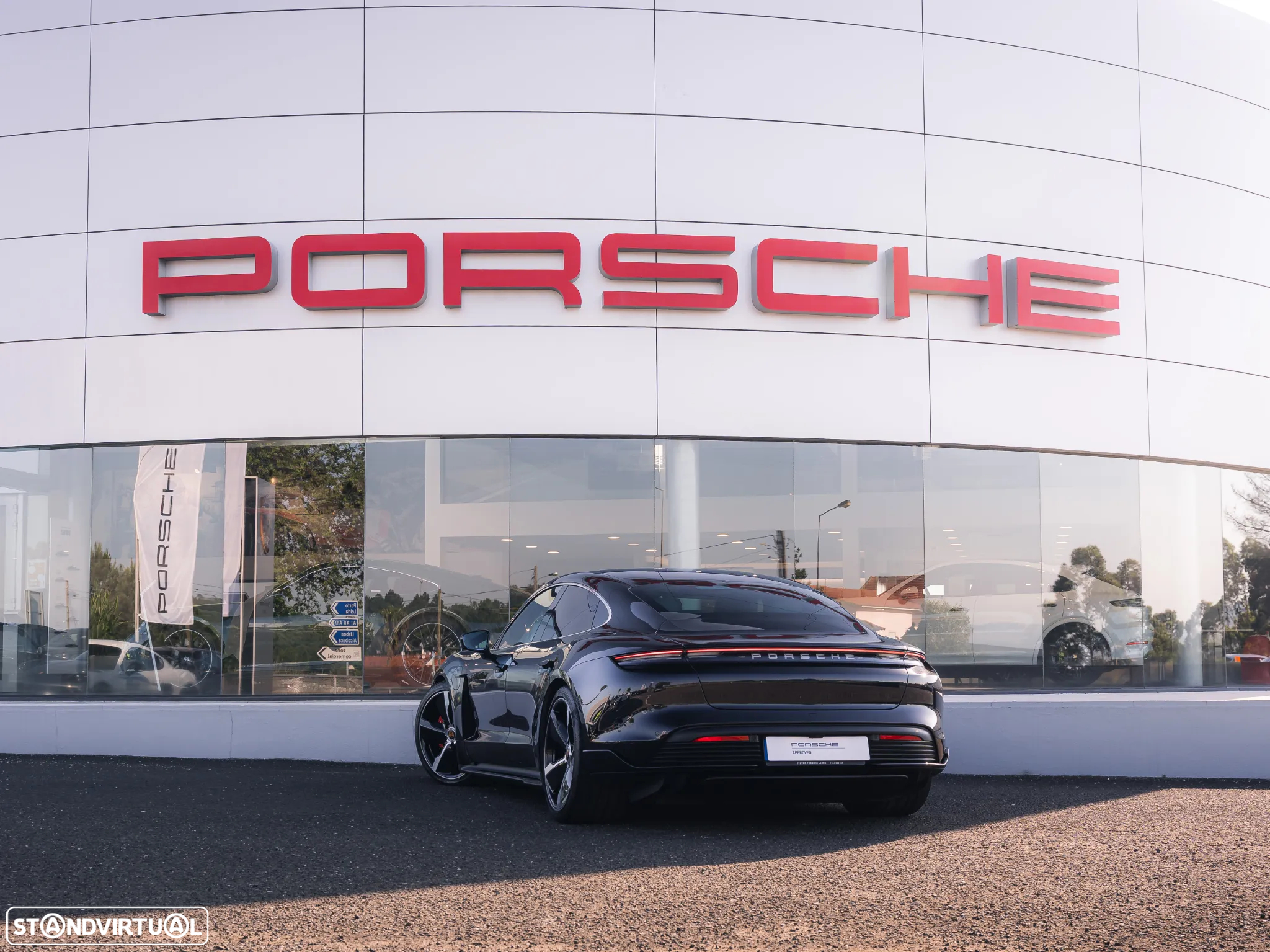 Porsche Taycan 4S - 5