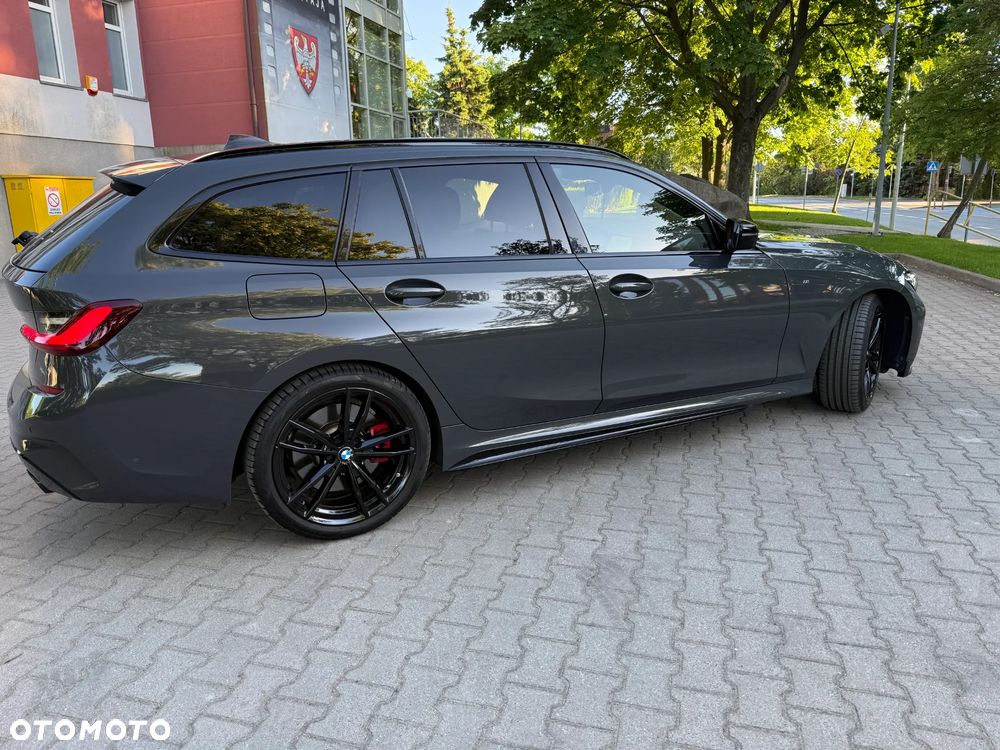 BMW Seria 3 330i xDrive M Sport sport - 23