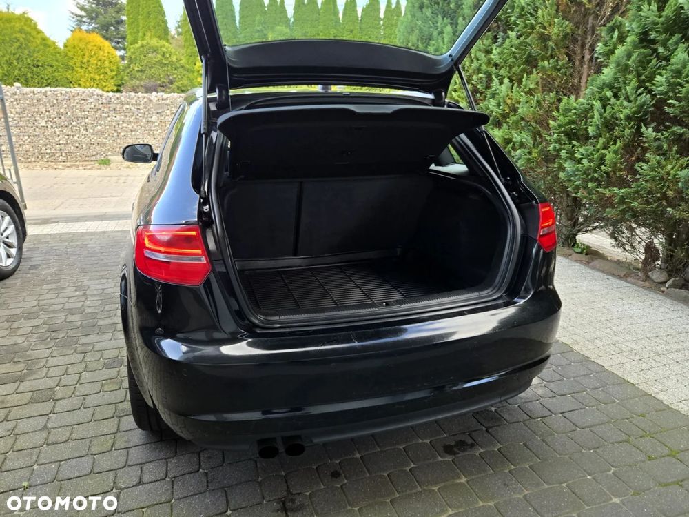 Audi A3 Sportback 1.8 TFSI quattro Attraction - 12
