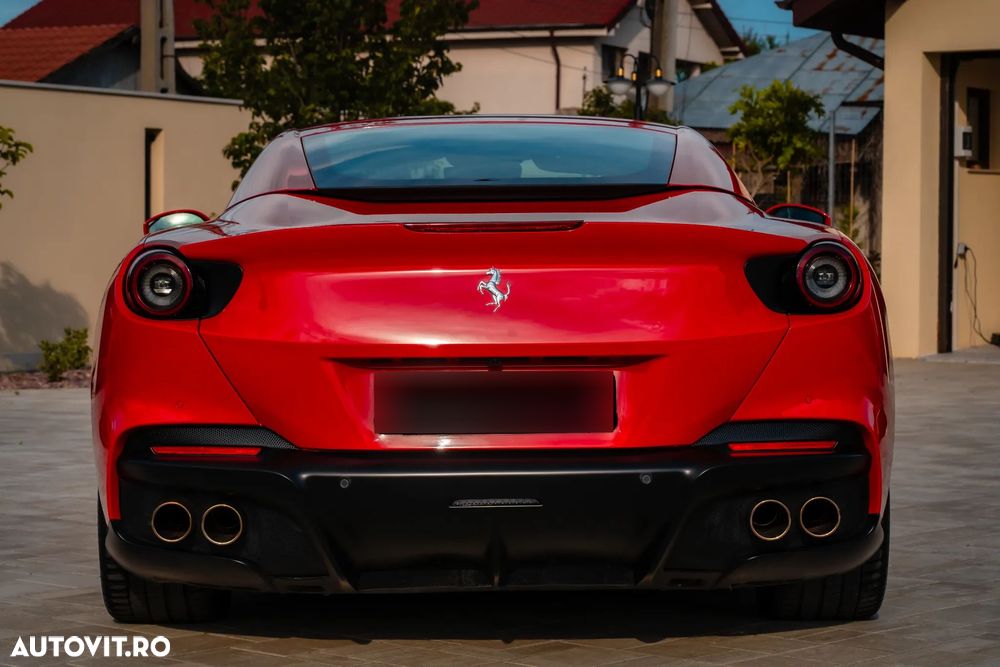 Ferrari Portofino - 25