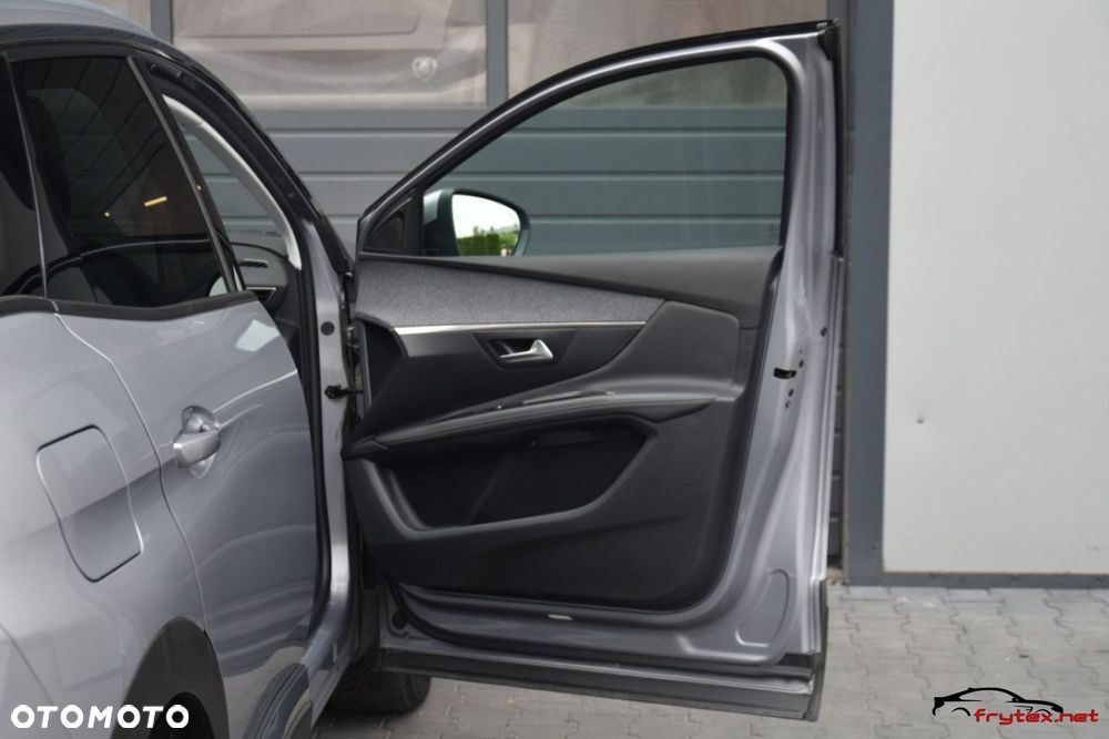 Peugeot 3008 - 21