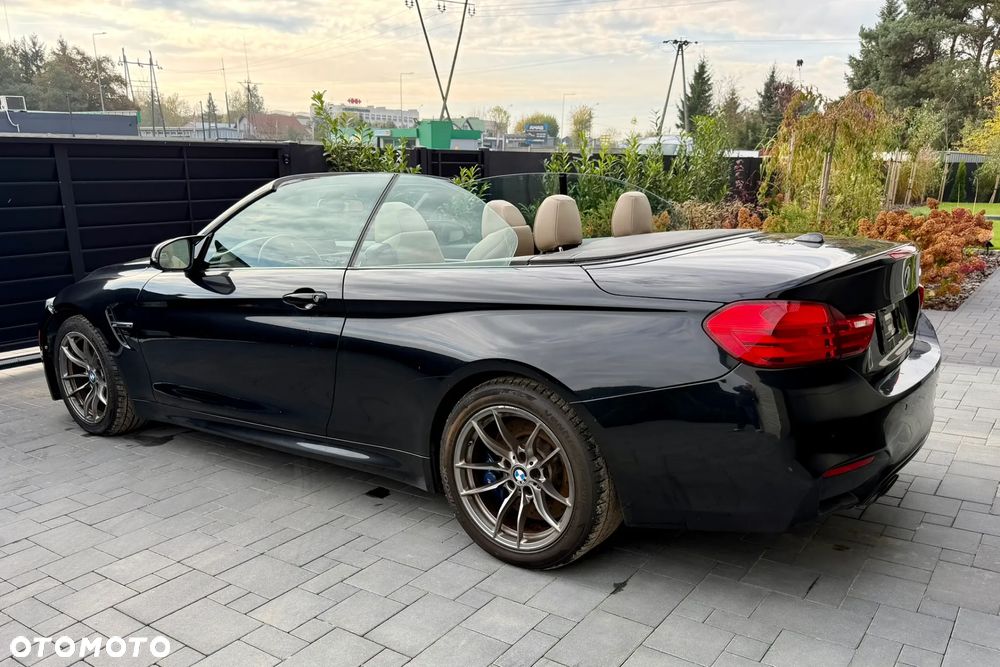 BMW M4 DKG - 25