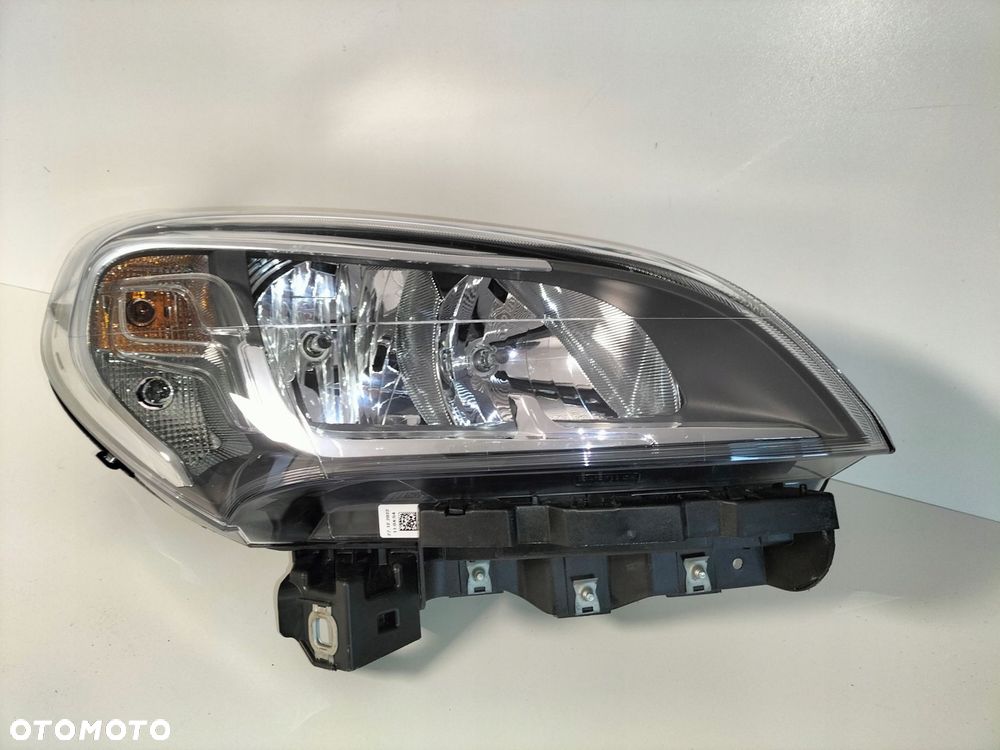 lampa przednia reflektor prawa fiat doblo ii lift 15- - 2