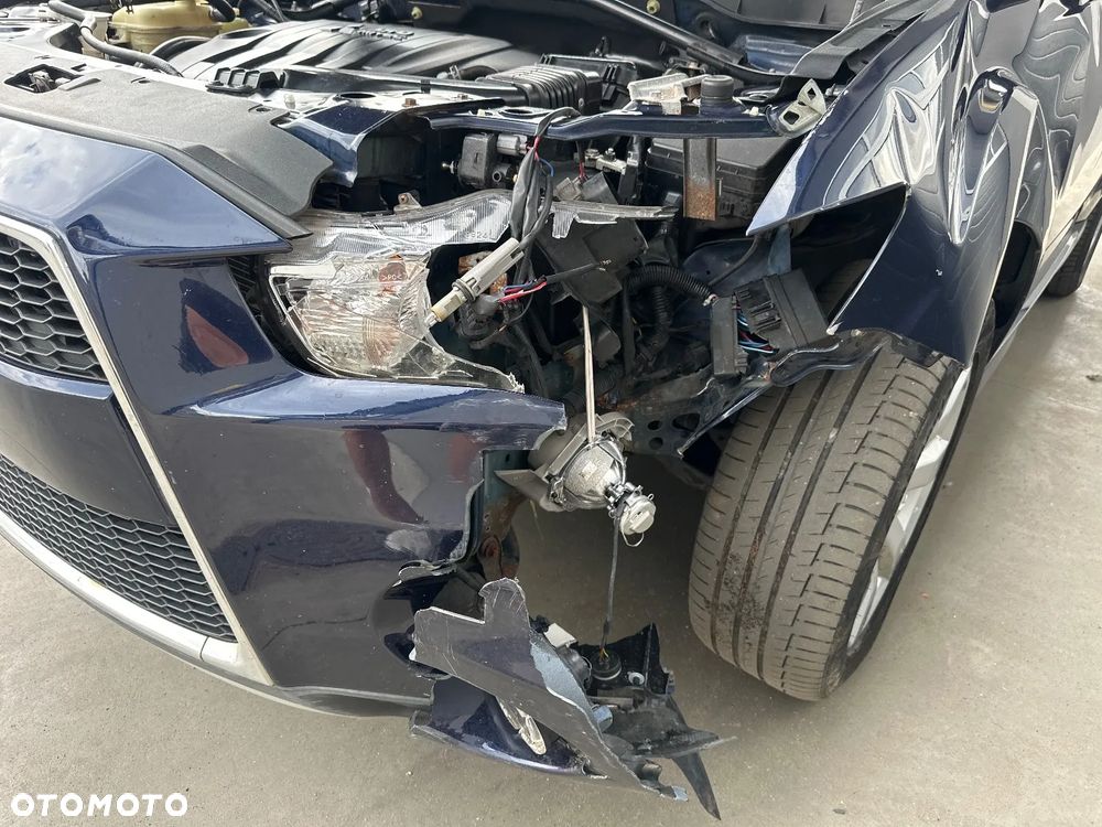 Mitsubishi Outlander 2.2 DID Intense + EU5 - 15