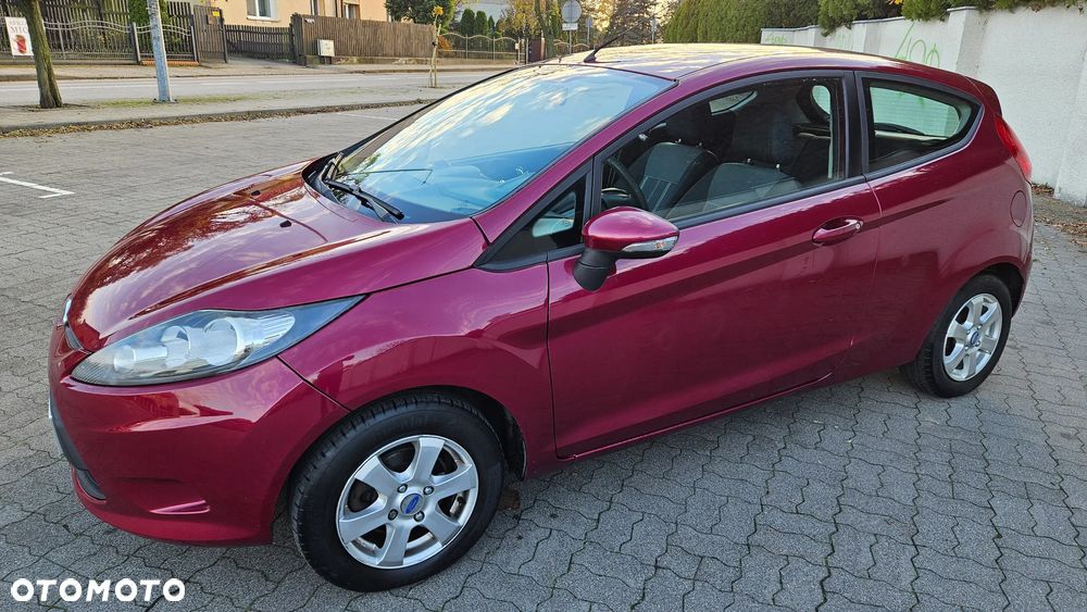 Ford Fiesta 1.25 Ambiente EU5 - 12