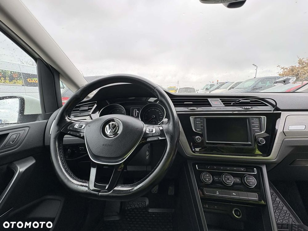 Volkswagen Touran 1.6 TDI SCR (BlueMotion Technology) Trendline - 6