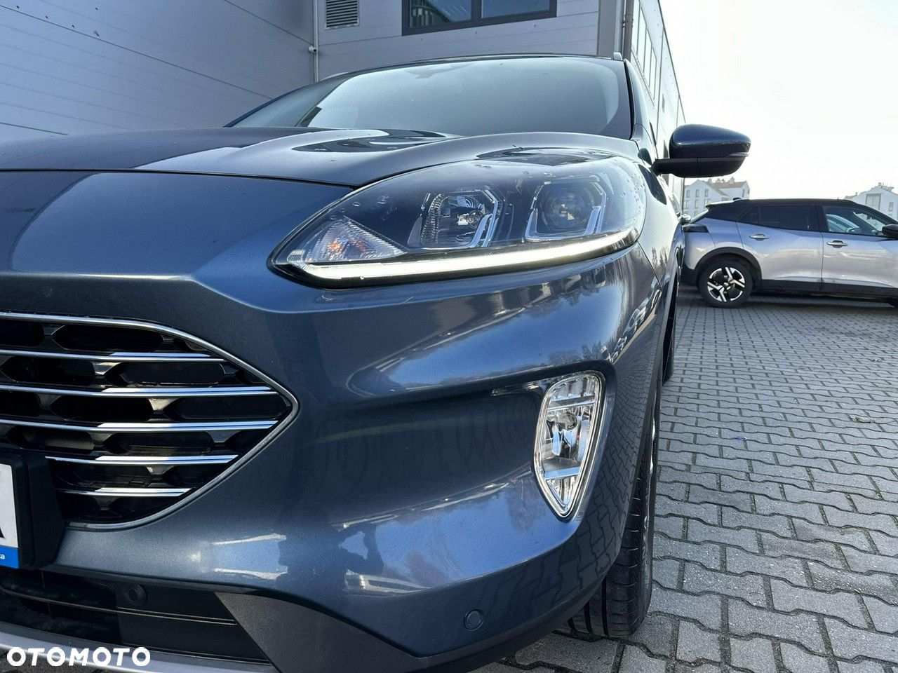 Ford Kuga - 25