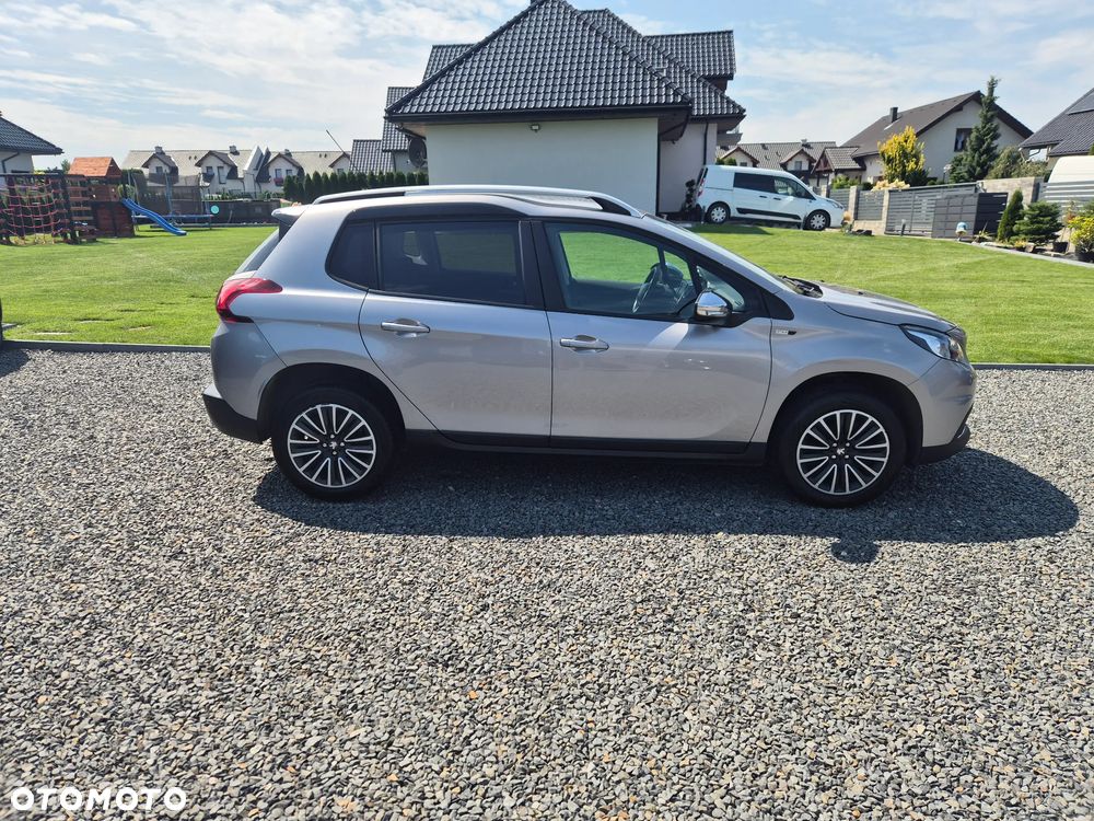 Peugeot 2008 PureTech 130 Stop&Start Crossway - 4