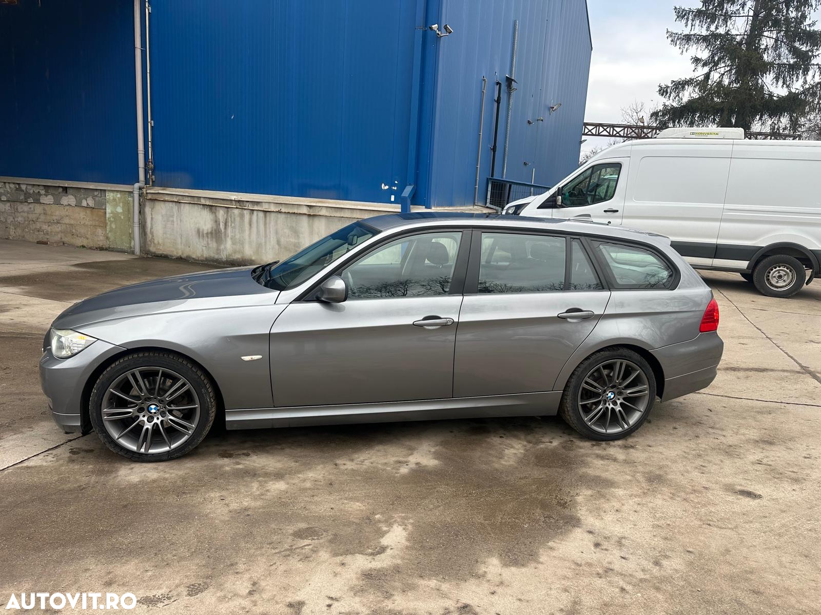 BMW Seria 3 320d xDrive DPF Edition Sport - 6