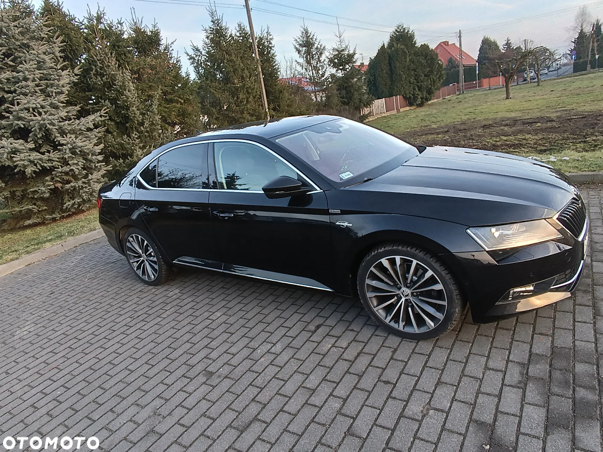 Skoda Superb 2.0 TSI 4x4 L&K DSG - 12
