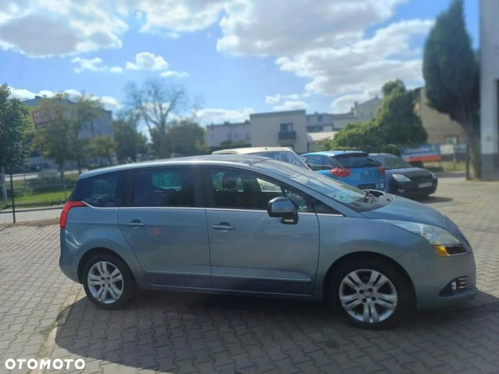 Peugeot 5008 1.6 Active 7os - 17