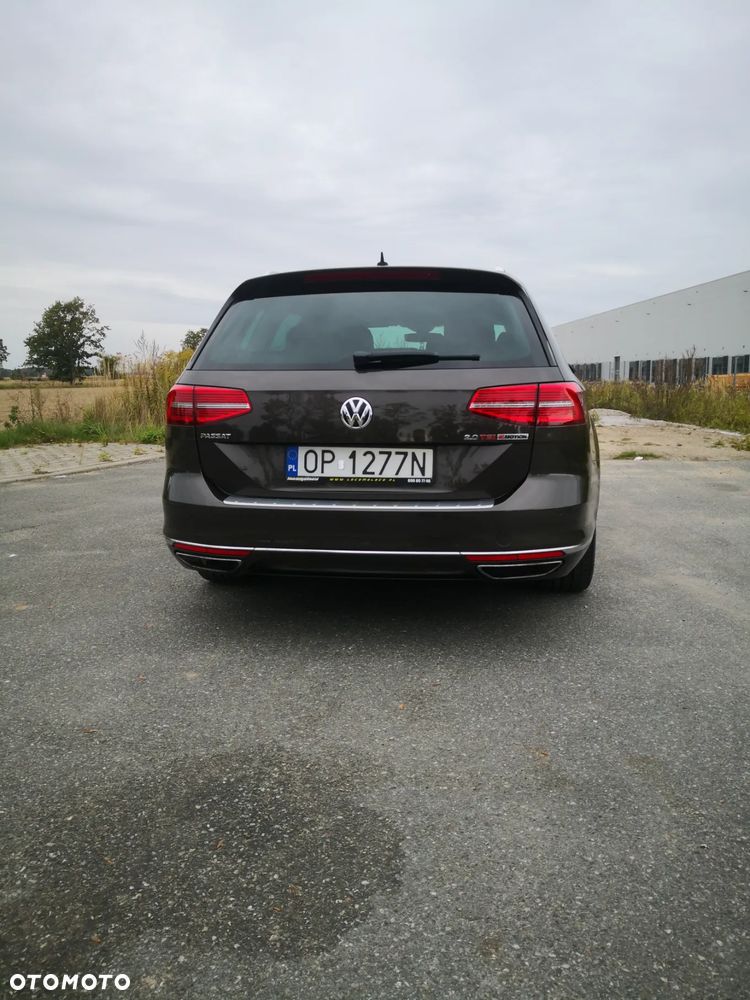 Volkswagen Passat - 10