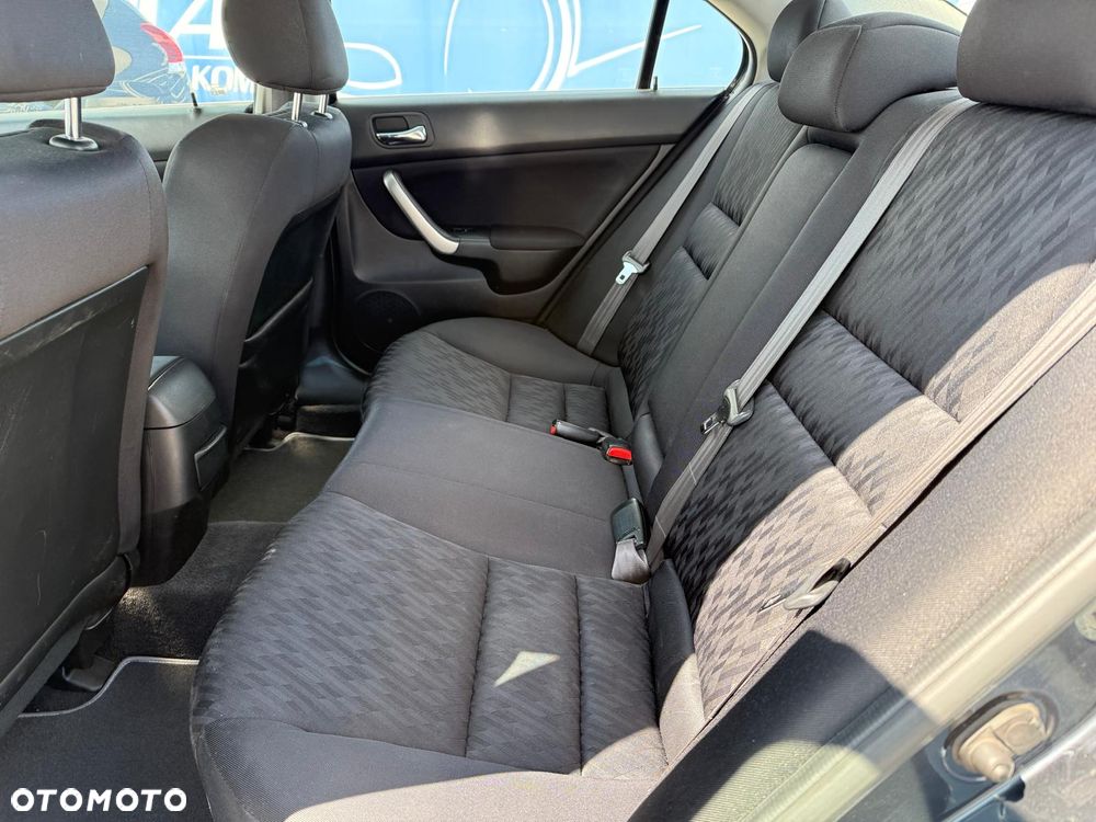 Honda Accord - 12