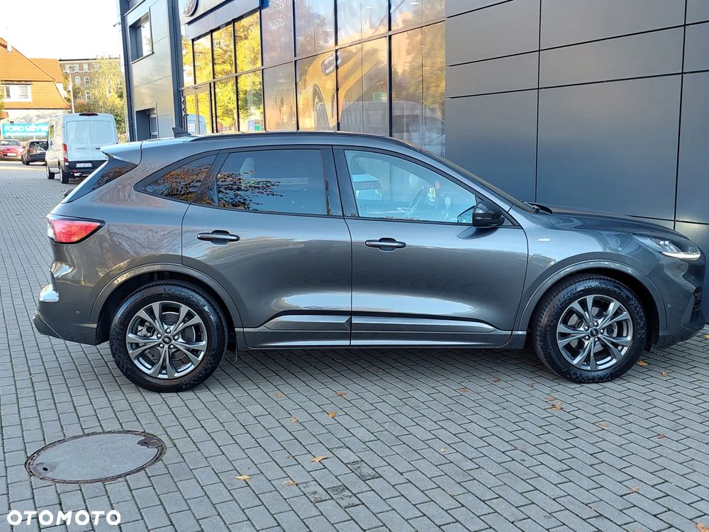 Ford Kuga 2.0 TDCi FWD ST-Line - 35