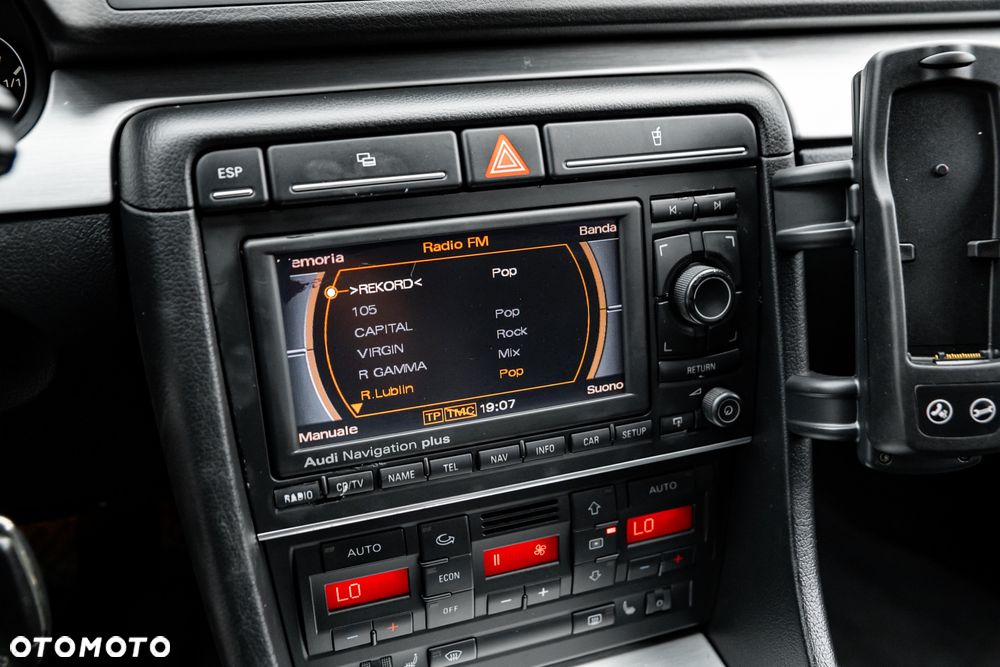 Audi A4 Avant 1.8T - 35