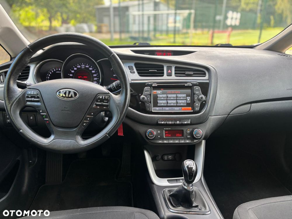 Kia Ceed 1.6 GDI L - 8
