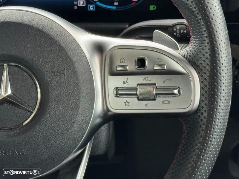 Mercedes-Benz GLB 200 d AMG Line - 11