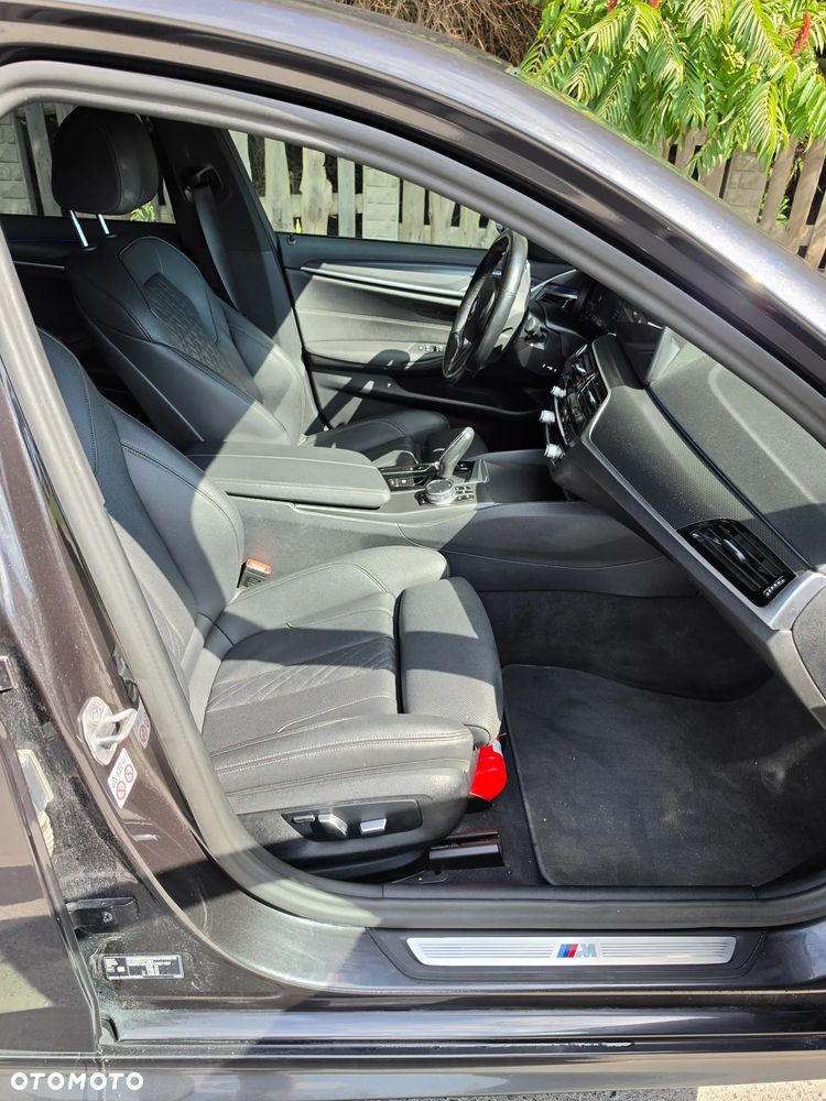BMW Seria 5 520d mHEV M Sport sport - 13