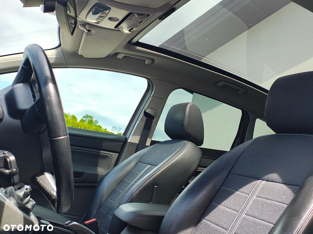 Ford Kuga 2.0 TDCi 4x4 Titanium - 31