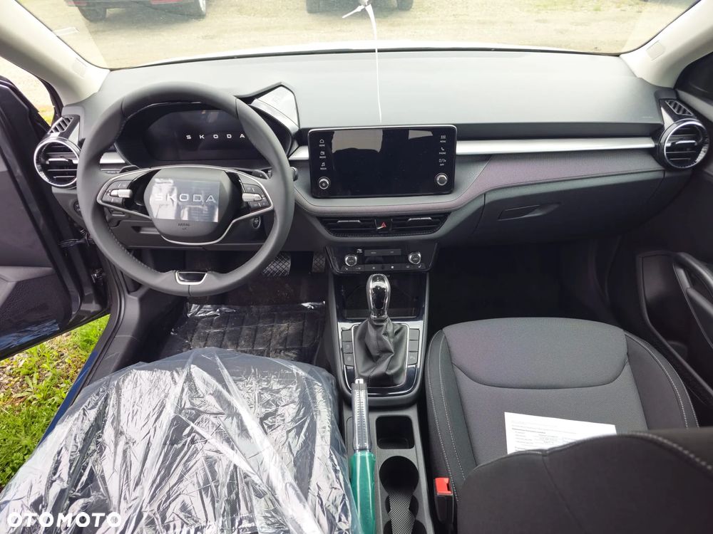 Skoda Fabia 1.0 TSI Edition 130 DSG - 8