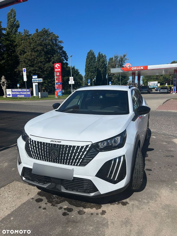 Peugeot 2008 PureTech 100 Allure S&S BVM6 - 3