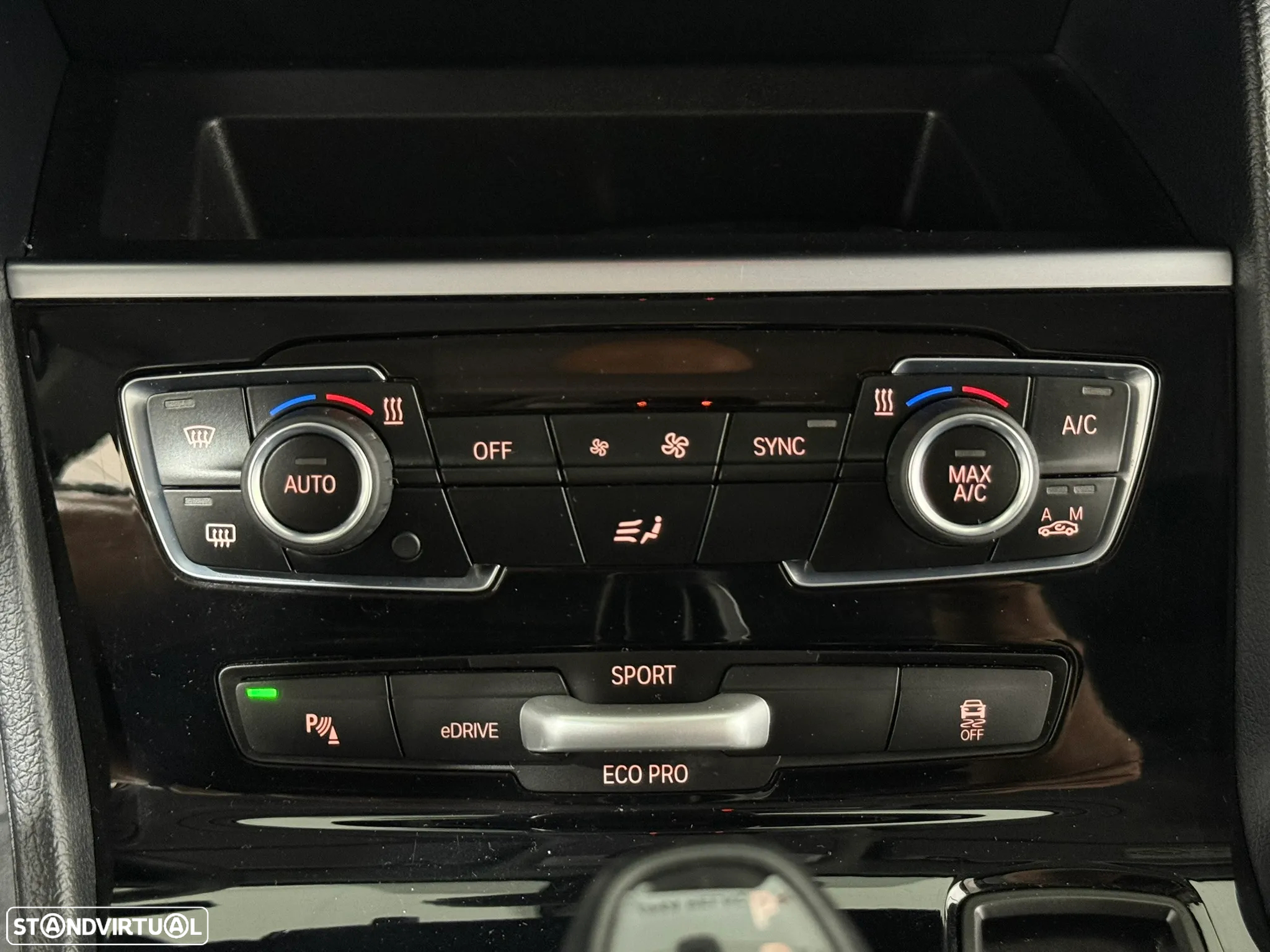 BMW 225xe Active Tourer Advantage - 34