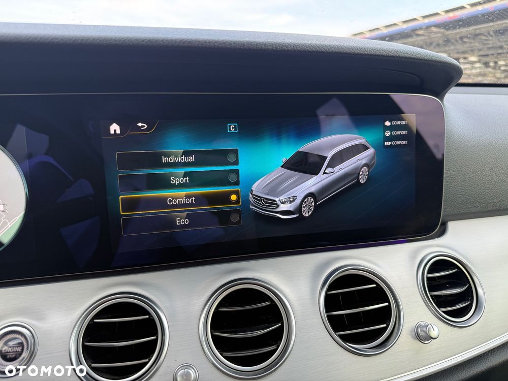 Mercedes-Benz Klasa E 220 d 9G-TRONIC Avantgarde - 39