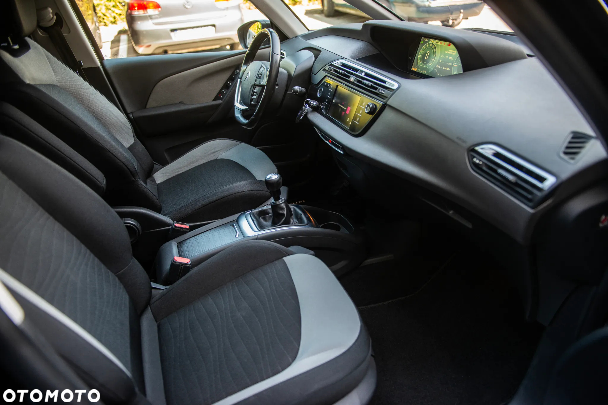 Citroën C4 Picasso 1.6 BlueHDi MoreLife - 25