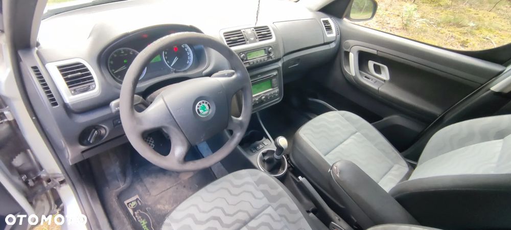 Skoda Roomster 1.4 MPI Active PLUS EDITION - 15