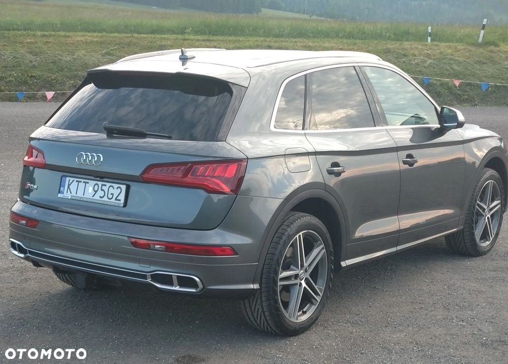 Audi SQ5 - 5