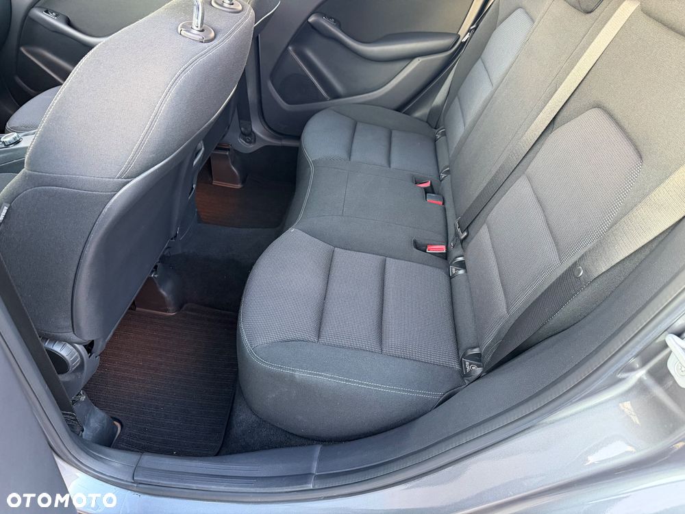 Mercedes-Benz Klasa B 180 BlueEFFICIENCY Edition - 6