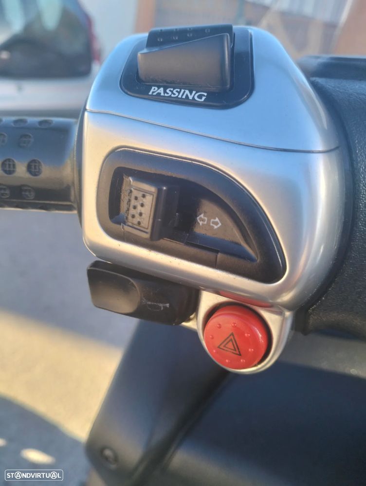 Piaggio MP3 RST - 15