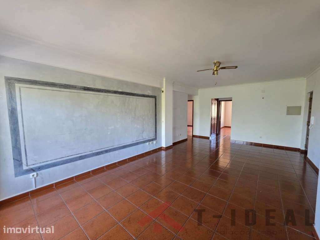 Apartamento T3 no Centro da Lourinhã - Grande imagem: 5/28