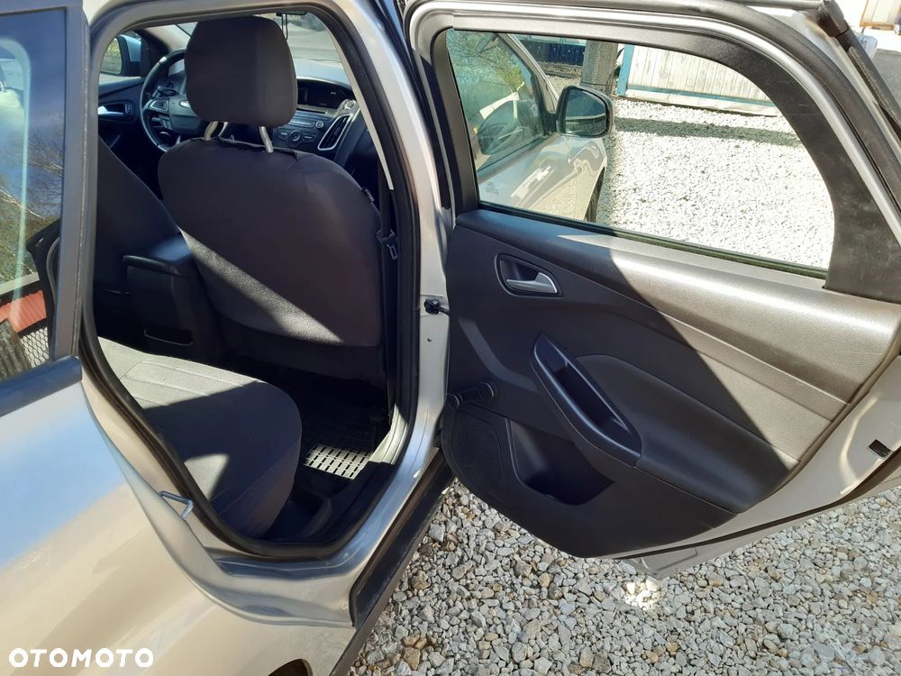 Ford Focus 1.5 TDCi Trend - 10