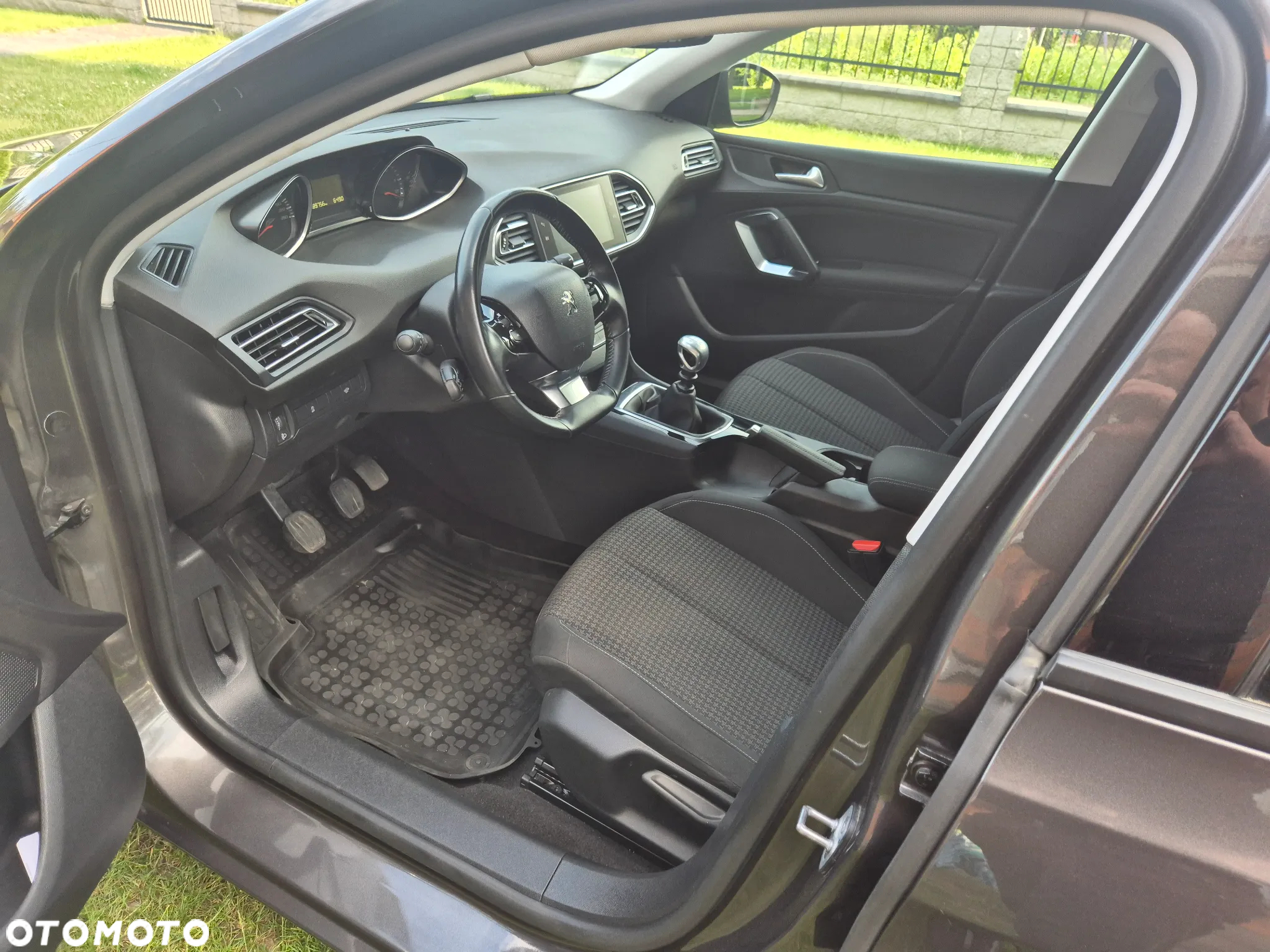Peugeot 308 SW 1.5 BlueHDi Active S&S - 14