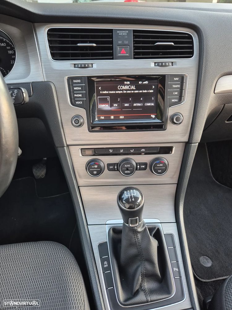 VW Golf Variant - 10