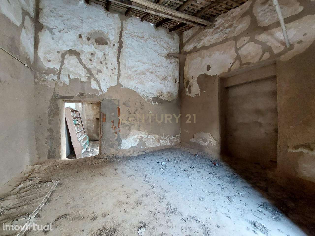 Armazém, 113 m², Alcantarilha e Pêra - Grande imagem: 3/17