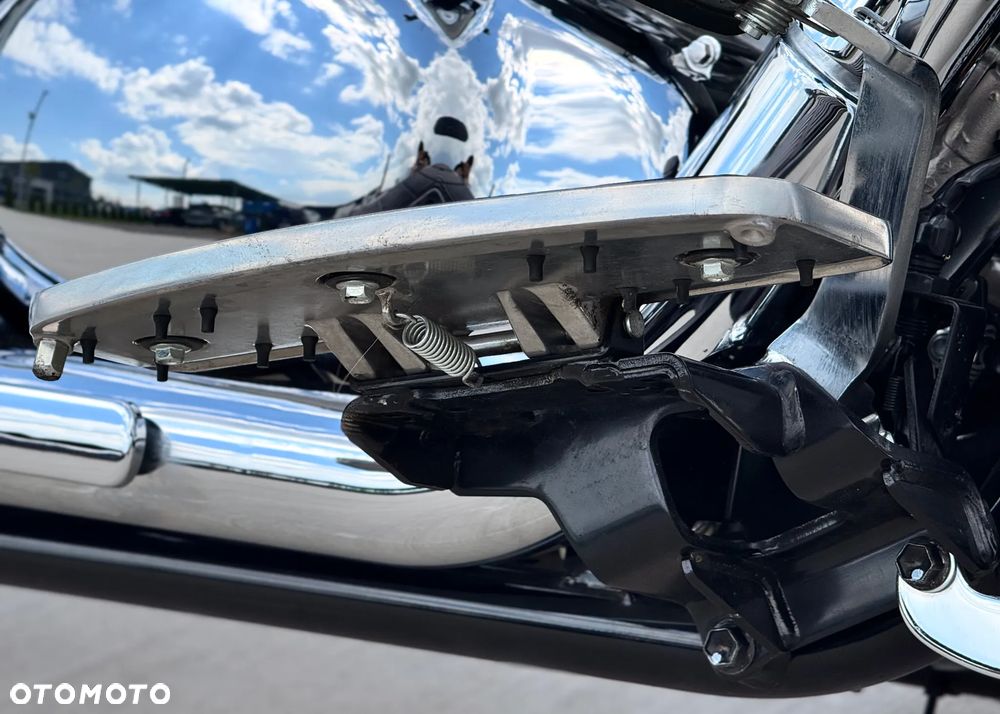 Suzuki VL 1500 Intruder LC - Boulevard C90 - 26