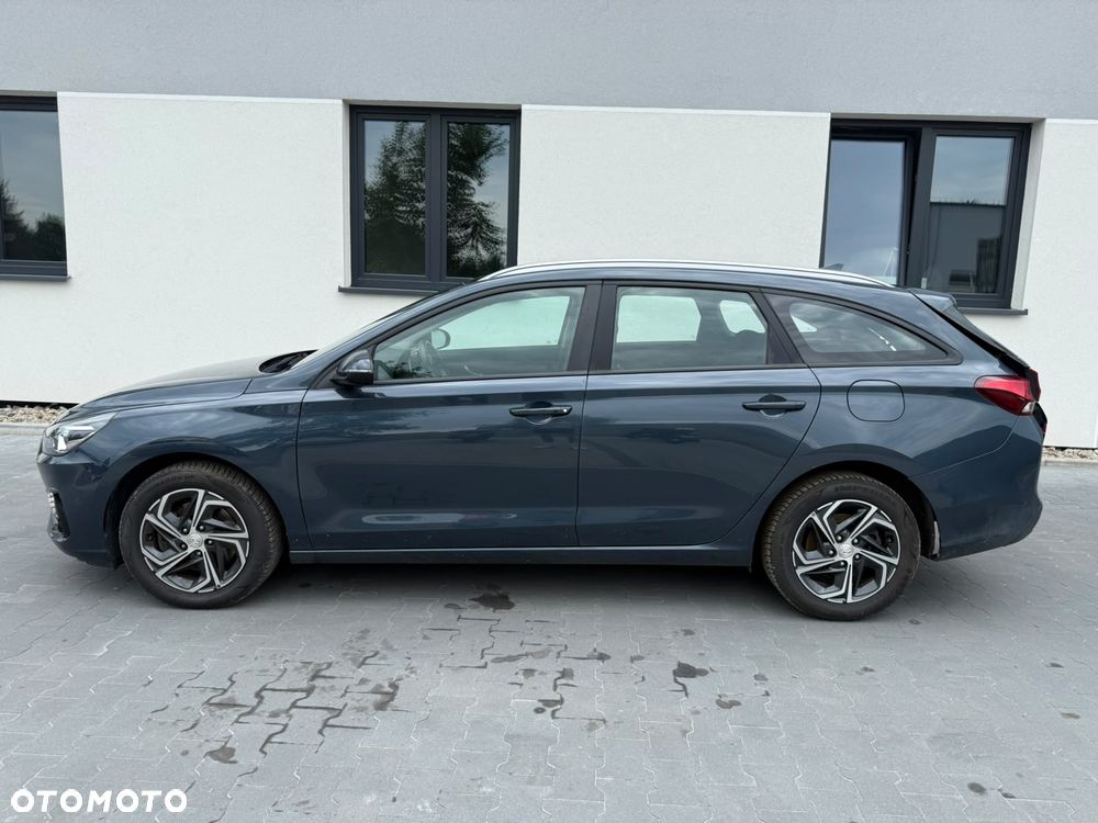 Hyundai i30 1.0 T-GDI Classic + DCT - 3