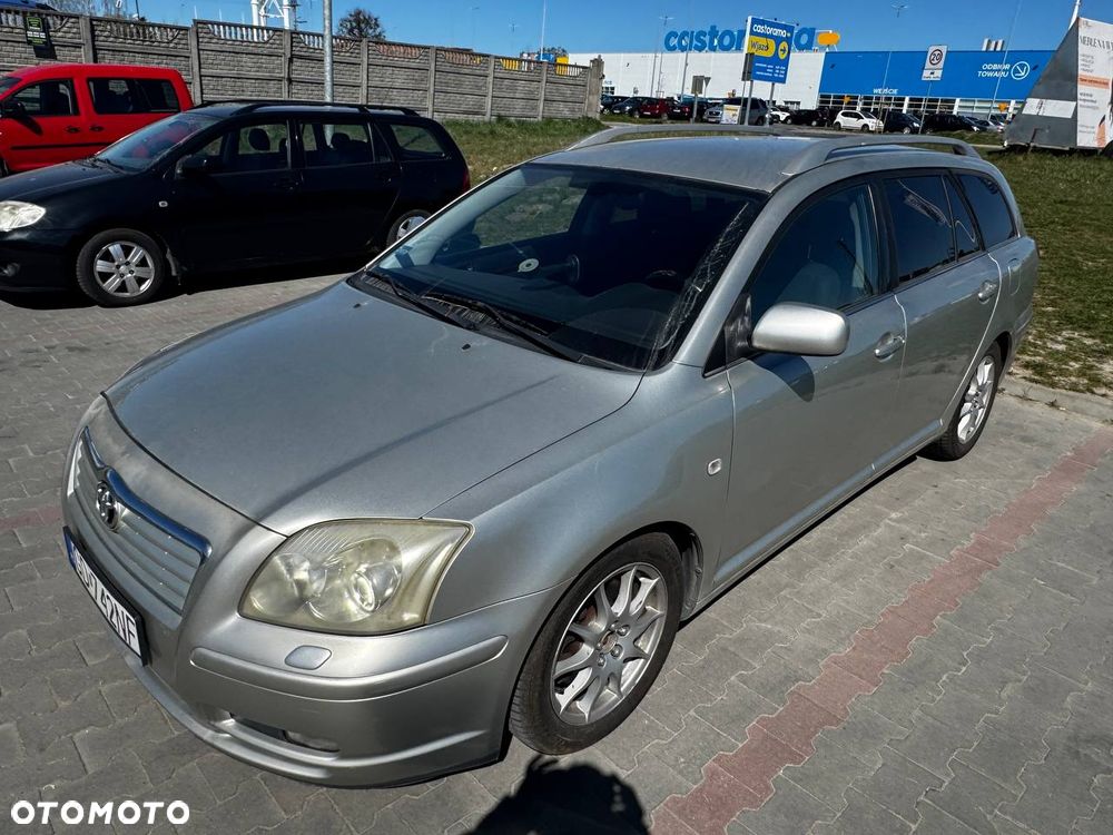 Toyota Avensis - 3