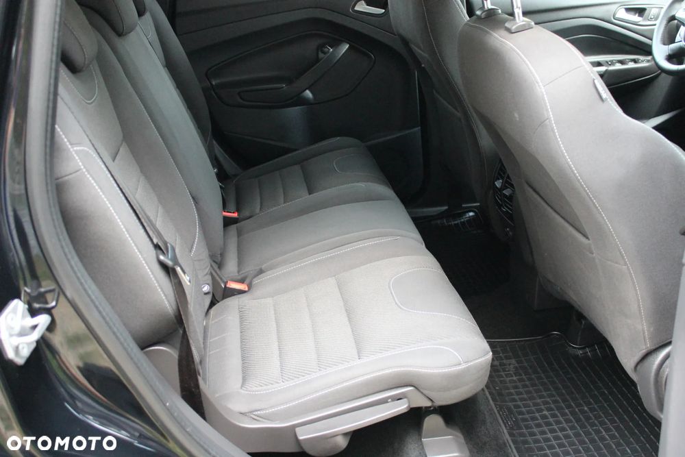 Ford Kuga 2.0 TDCi 4x4 Titanium - 22