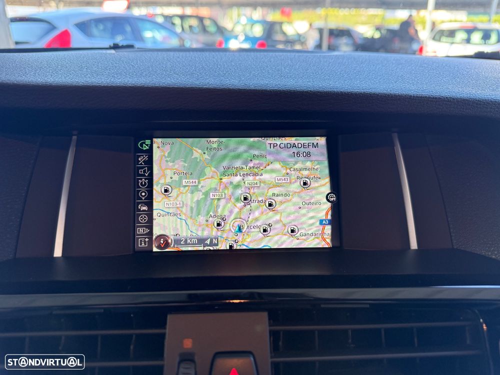 BMW X3 20 d xDrive Advantage Auto - 11