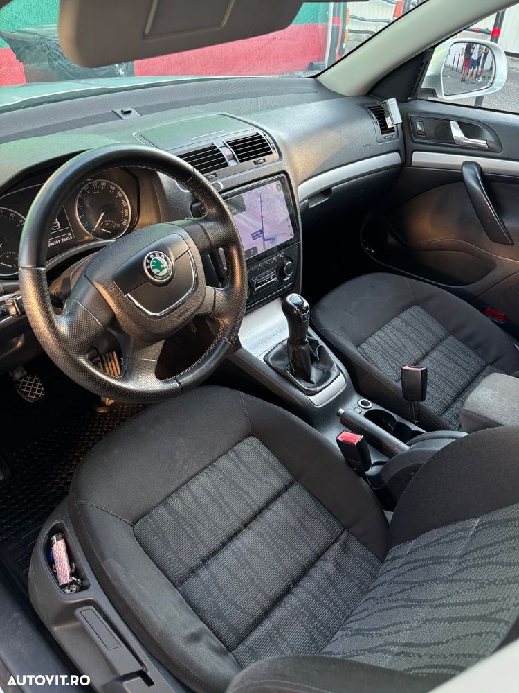 Skoda Octavia 1.6 TDI Classic - 4